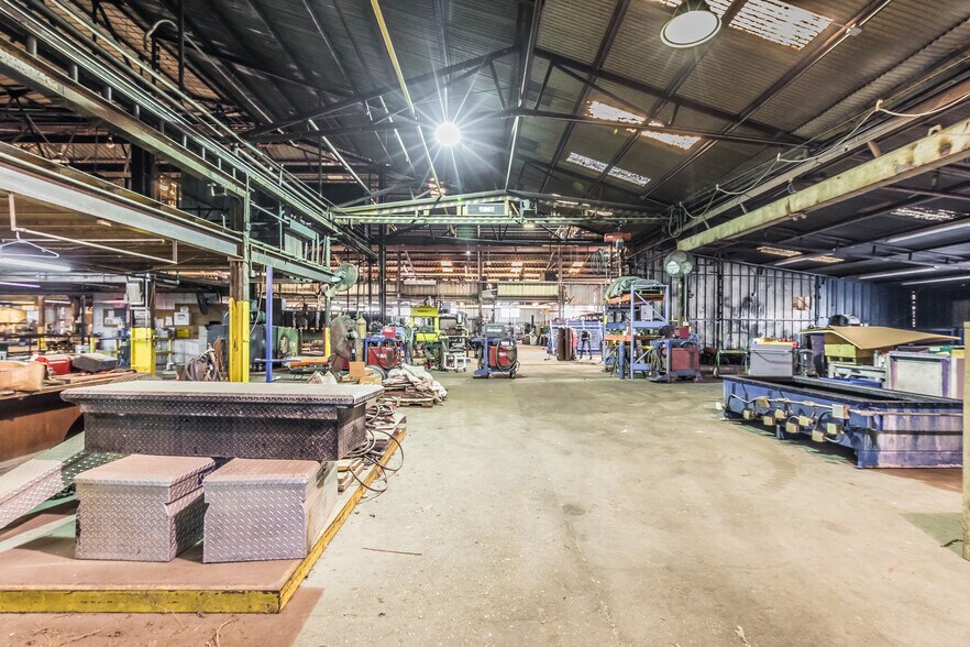 More Photos Of 700 E Texas Ave, Rayne Warehouse For Sale