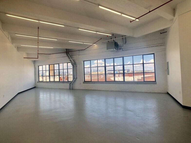 More Photos Of 63 Woodward Ave, Ridgewood Warehouse For Lease