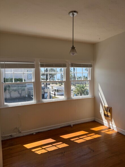 More Photos Of 1337 Ocean Ave, Santa Monica Office For Lease