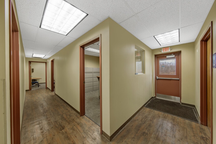 More Photos Of 180 Ushers Rd, Round Lake Warehouse For Sale