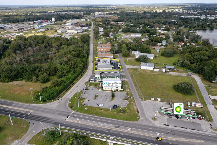 More Photos Of 174 NW 9th ave, Mulberry Distribution For Sale