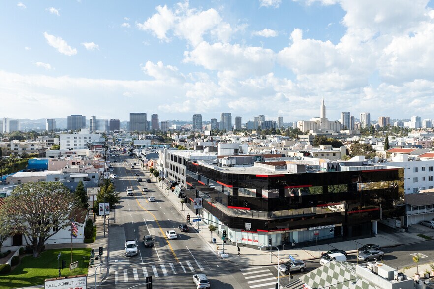 More Photos Of 1990 Westwood Blvd, Los Angeles Coworking Space