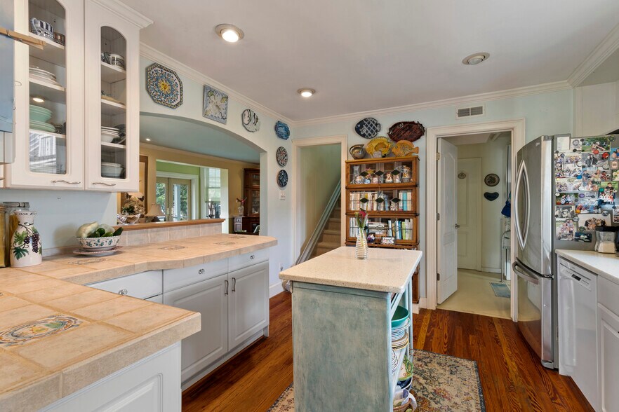 More Photos Of 989 Smith Point Rd, Reedville Marina For Sale