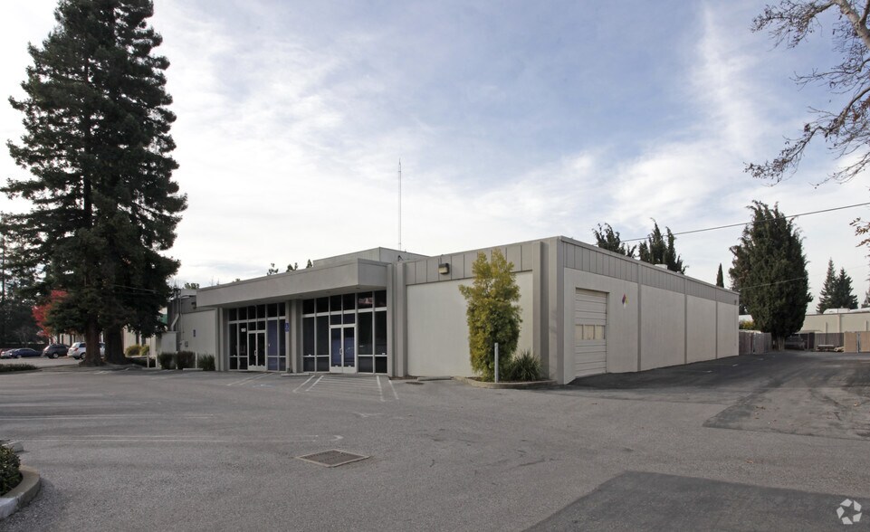 Primary Photo Of 980 Linda Vista Ave, Mountain View Research And Development For Lease