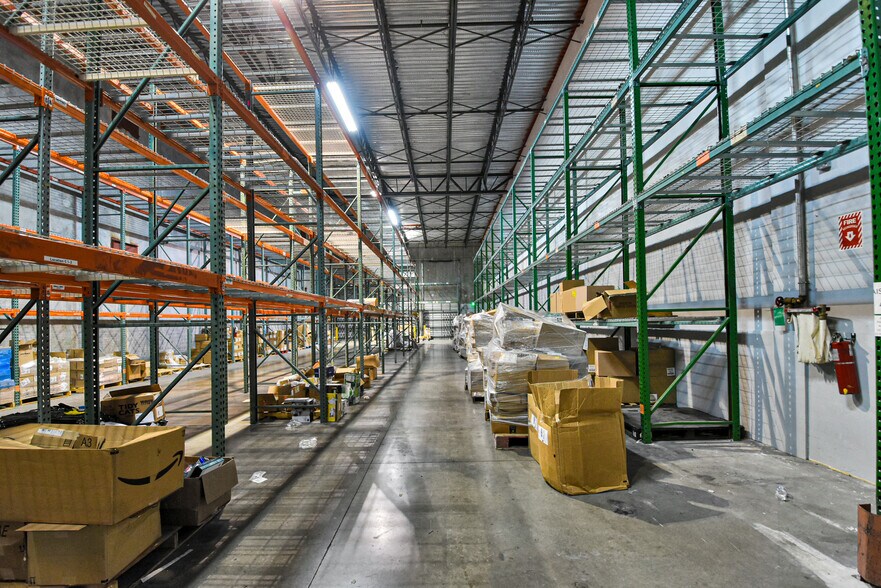 More Photos Of 2020 NW 129th Ave, Miami Warehouse For Lease