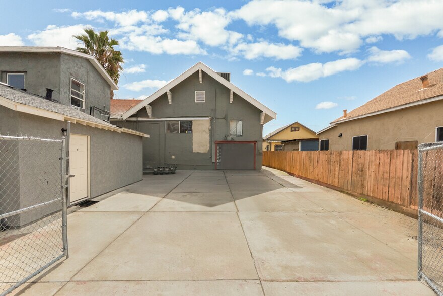 More Photos Of 127 E 6th St, Tracy Apartments For Sale