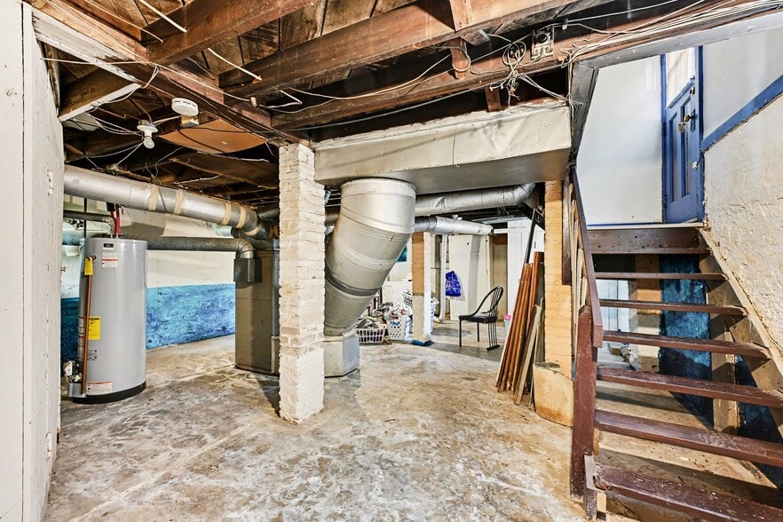 More Photos Of 611 Delaware Ave, Dayton Apartments For Sale