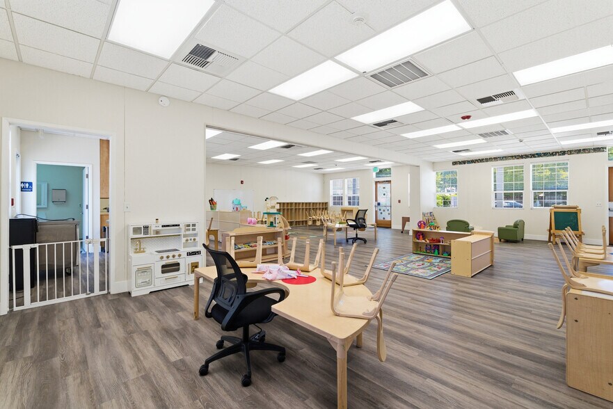 More Photos Of 2801 Godman Ave, Chico Office For Sale