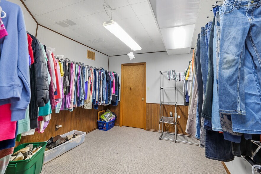 More Photos Of 132 W Huron St, Berlin Office For Sale