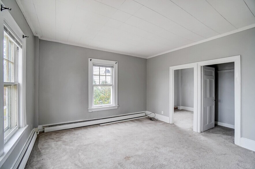 More Photos Of 140 W Front St, Perrysburg Office For Sale