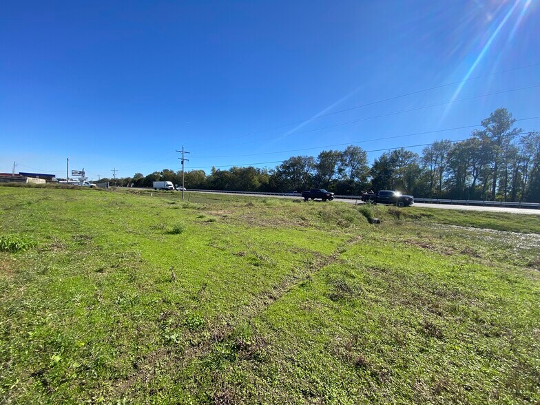 More Photos Of 8327 Airline Hwy, Livonia Land For Lease