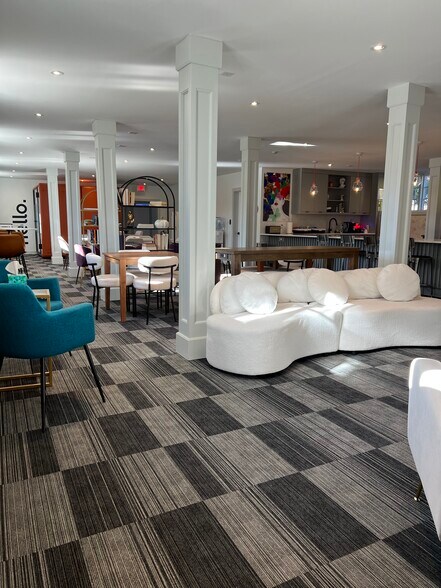 More Photos Of 453 W Main St, Huntington Coworking Space