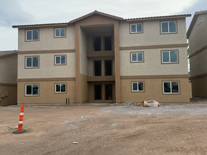 More Photos Of 2301 Seco Adobe Cir, North Las Vegas Apartments For Sale