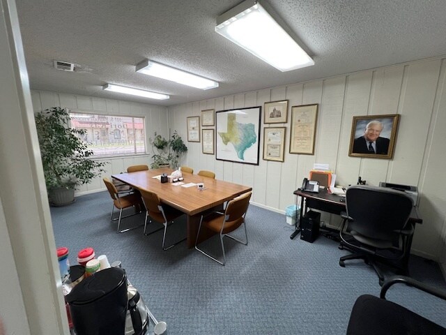 More Photos Of 907 S Main St, Copperas Cove Office For Sale