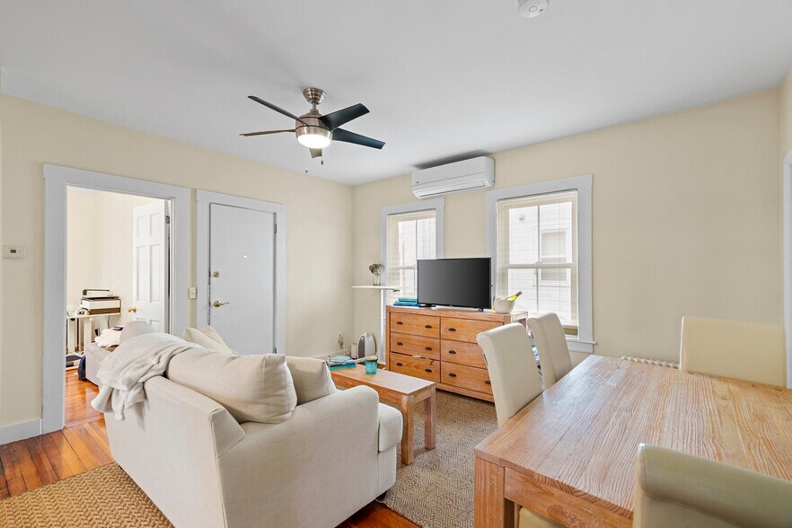 More Photos Of 13 Dean Ave, Newport Apartments For Sale