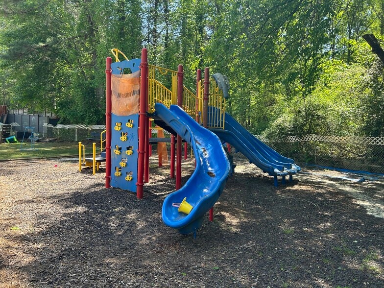 More Photos Of 152 Longview Rd, Fayetteville Schools For Sale