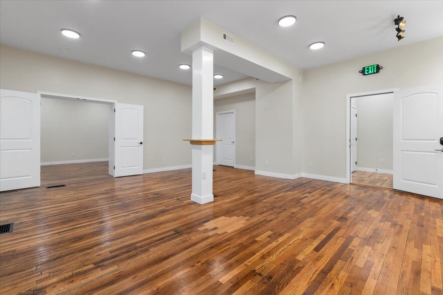 More Photos Of 901 8th St, Radford Apartments For Sale