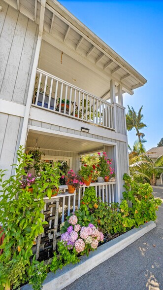 More Photos Of 1032 E Mason St, Santa Barbara Apartments For Sale