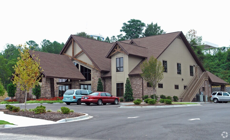 More Photos Of 124 Alpine Cir, Columbia Office For Sale