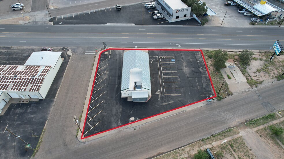More Photos Of 810 S Stockton Ave, Monahans General Retail For Lease