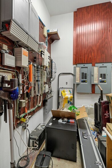 More Photos Of 62 Highway 40 W, Inglis Medical For Sale