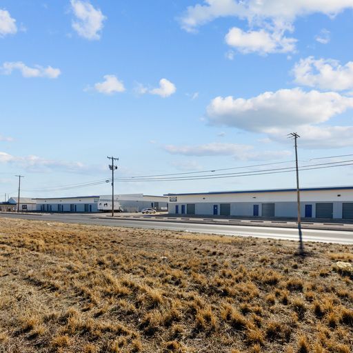 More Photos Of 2703 W Industrial Ave, Midland Warehouse For Lease