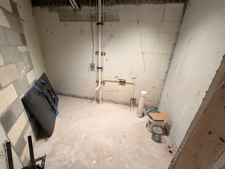 More Photos Of 133 Salem St, Revere Skilled Nursing Facility For Sale