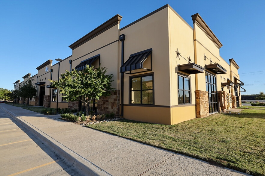 More Photos Of 275 SE Inner Loop, Georgetown Freestanding For Lease