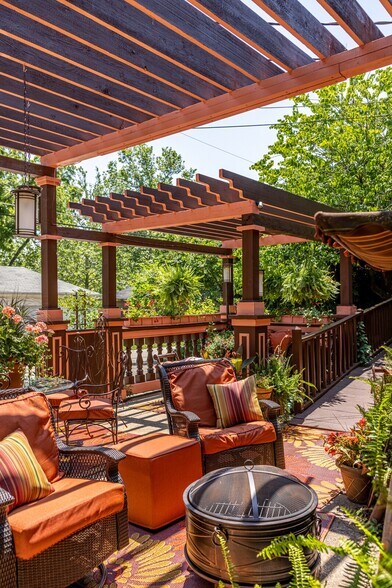 More Photos Of 1272 SW Fillmore St, Topeka Hospitality For Sale