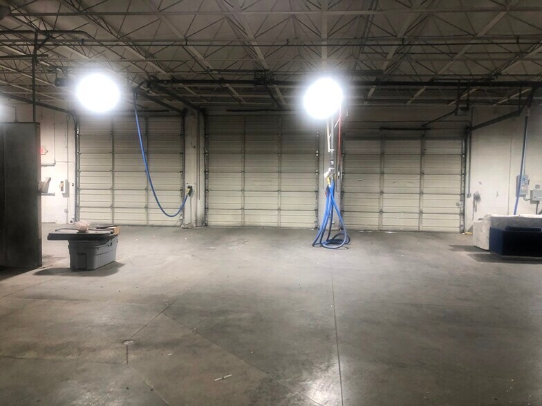 More Photos Of 3555-3559 W Wright St, Boise Light Manufacturing For Lease