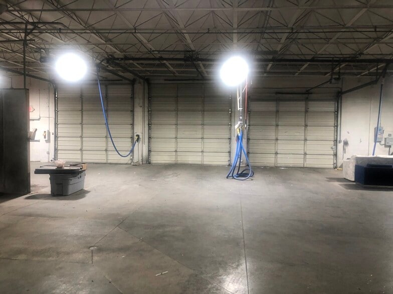 More Photos Of 3555-3559 W Wright St, Boise Light Manufacturing For Lease