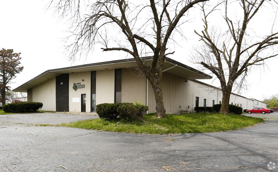 More Photos Of 3949 Dayton Park Dr, Dayton Industrial For Sale