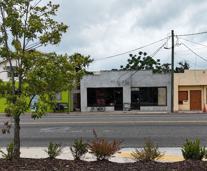 Primary Photo Of 1320-1322 University Blvd N, Jacksonville Storefront For Sale