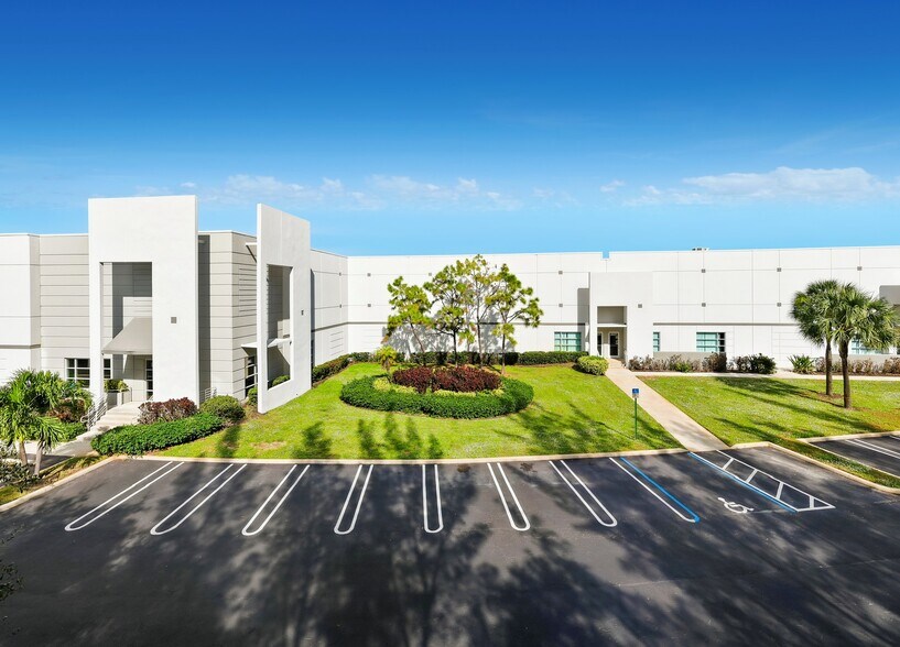 More Photos Of 2035 High Ridge Rd, Boynton Beach Unknown For Lease