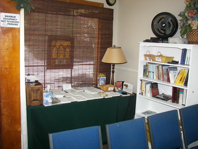 More Photos Of 23382 Crest Forest Dr, Crestline Freestanding For Sale