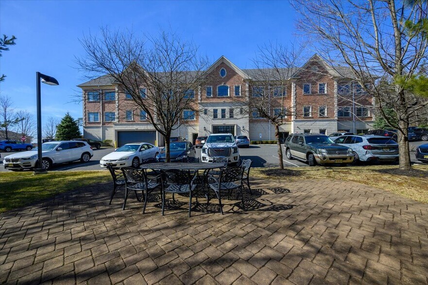 More Photos Of 58 Mount Bethel Rd, Warren Office For Lease