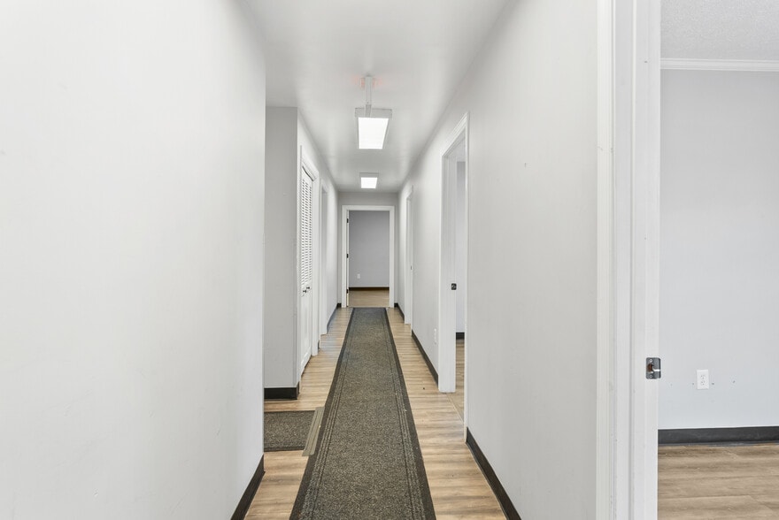 More Photos Of 6200 Fort Ave, Lynchburg Medical For Sale