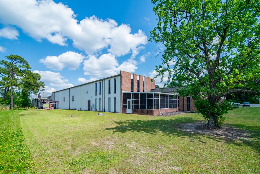 More Photos Of 4900 Highway 501, Myrtle Beach Light Manufacturing For Lease