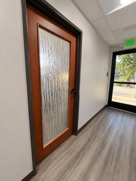 More Photos Of 4000 San Dimas St, Bakersfield General Retail For Sale