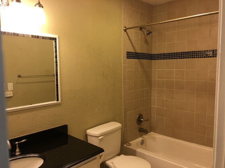 More Photos Of 4 Grand Lake Dr, Afton Apartments For Sale