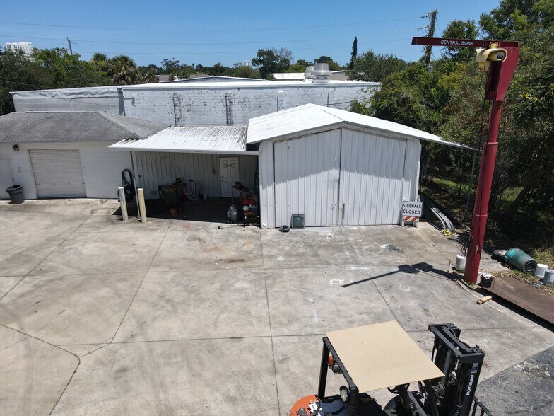 More Photos Of 517 Mason Ave, Daytona Beach General Retail For Sale