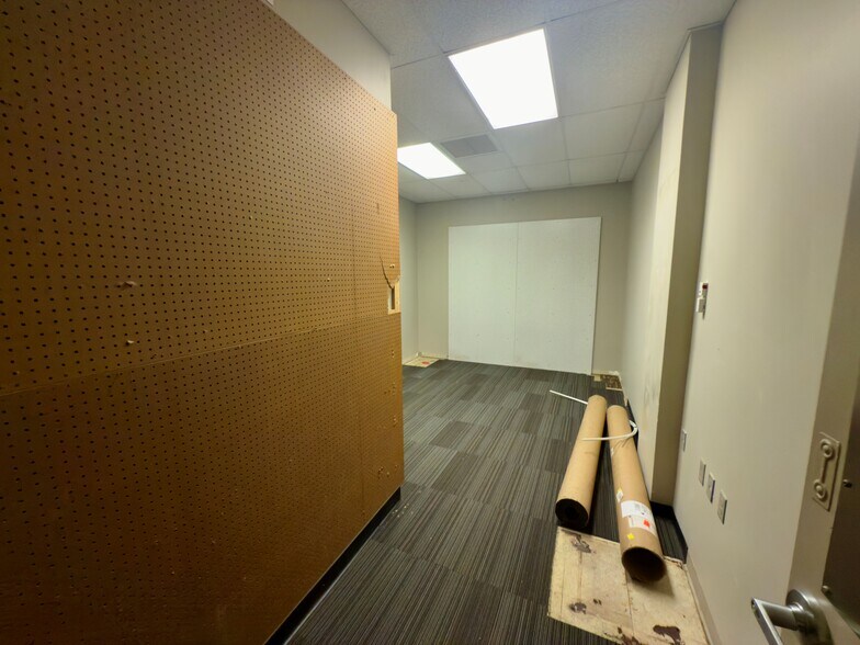 More Photos Of 2811 Highway 71, Marianna Freestanding For Lease