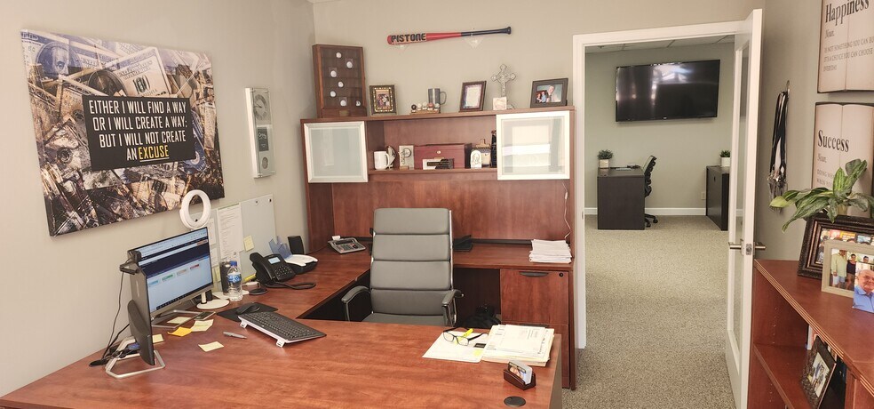 More Photos Of 9050 Pines Blvd, Pembroke Pines Coworking Space