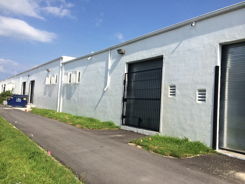 More Photos Of 301-395 NE 59th St, Miami Coworking Space