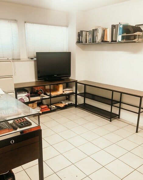 More Photos Of 1385 Fitzgerald Ave, San Francisco Warehouse For Lease