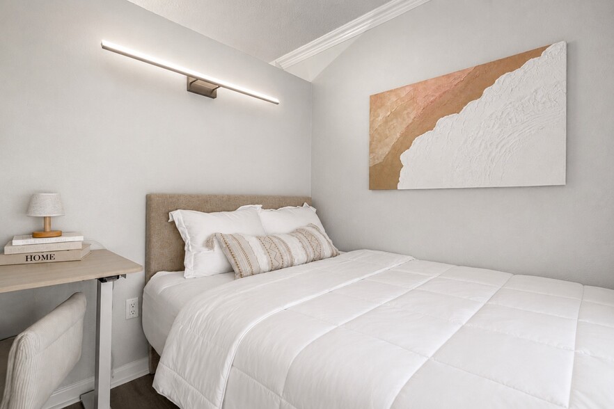 More Photos Of 928 Ferry Rd, Galveston Apartments For Sale