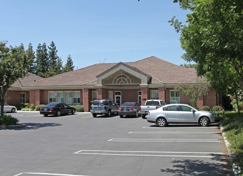 More Photos Of 4213 Dale Rd, Modesto Office For Lease