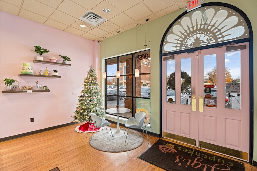 More Photos Of 203-205 S Stratford Rd, Winston-Salem Freestanding For Lease