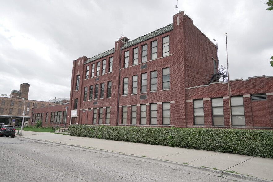 Primary Photo Of 5426 S Lockwood Ave, Chicago Religious Facility For Sale