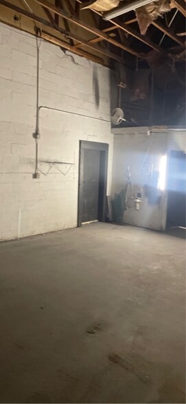 More Photos Of 4131 Lenox Ave, Jacksonville Warehouse For Lease